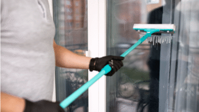 Revolutionizing Window Cleaning: The Touchless Hot Water Method by 1-800 HydroHot