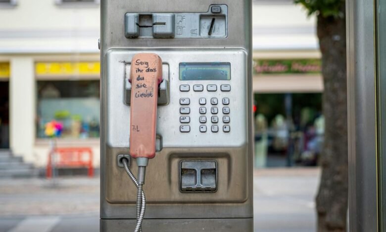 trusted tech helpline contact